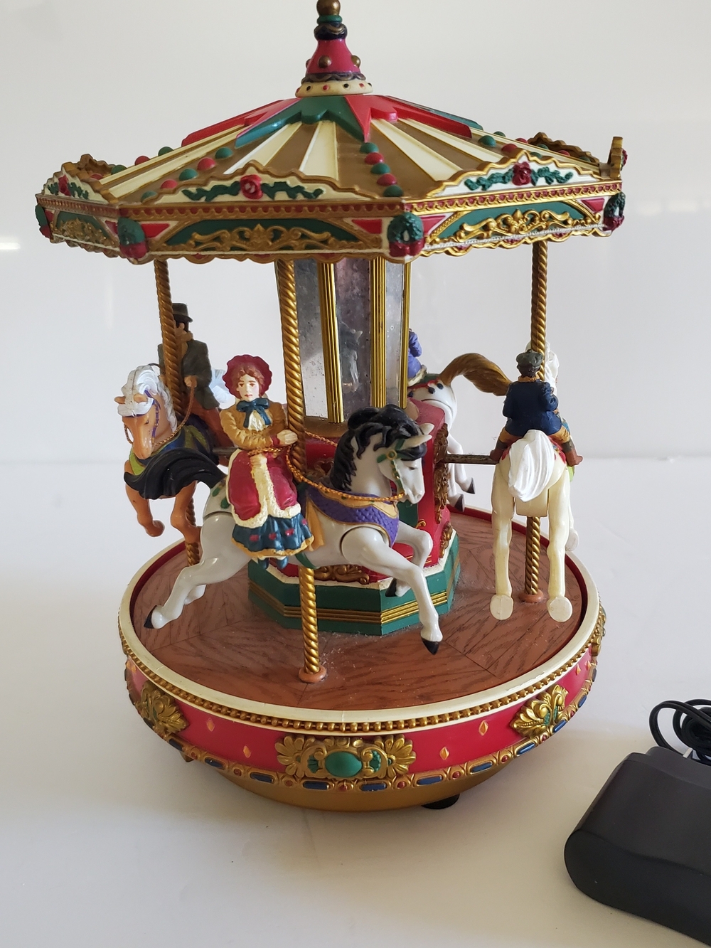Vintage Mr. Christmas Early 90's Carousel